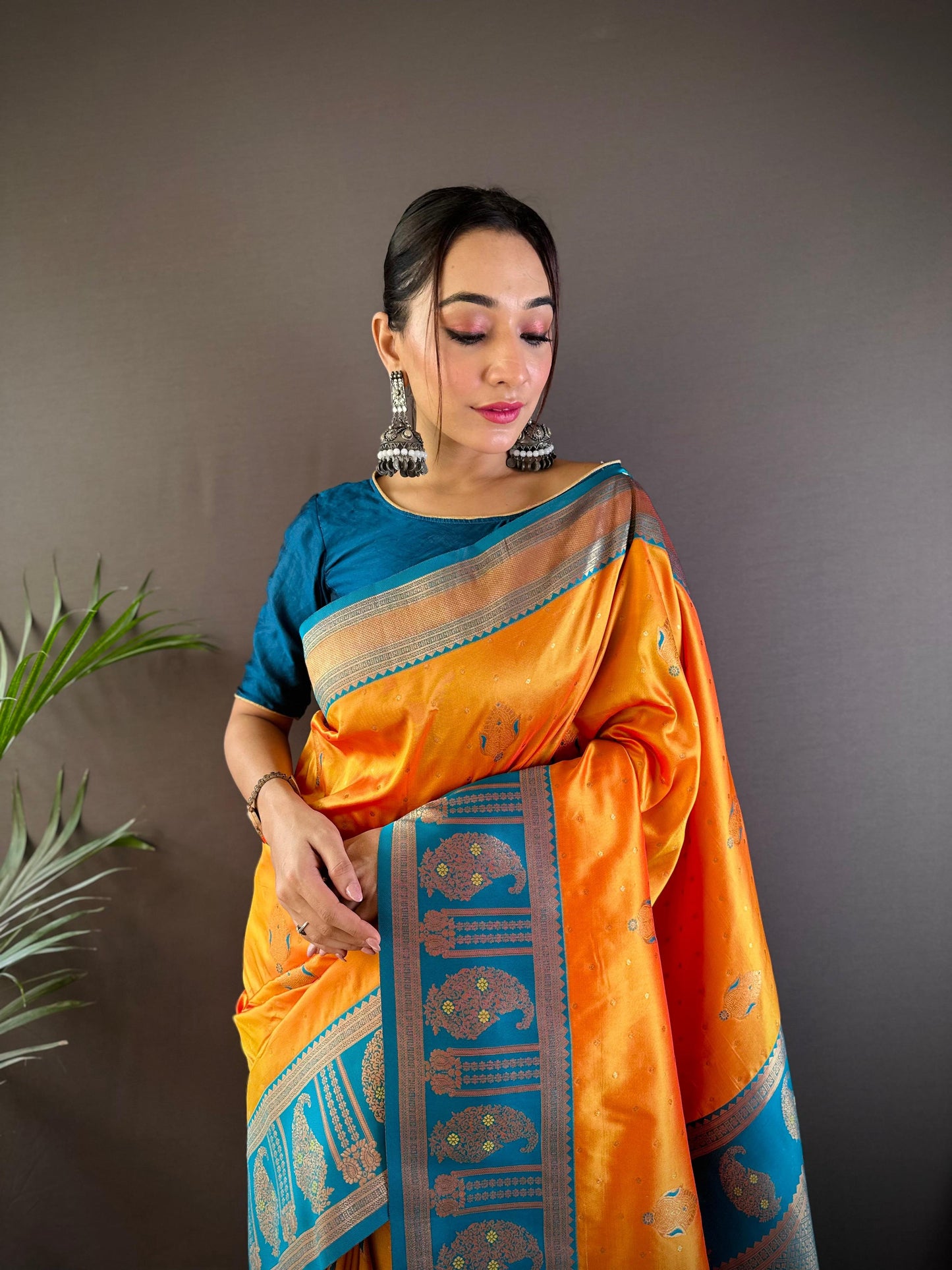 Sonakshi Women's Yellow Banarasi Silk Zari Woven Traditional Saree with Blouse | Swadesiicart
