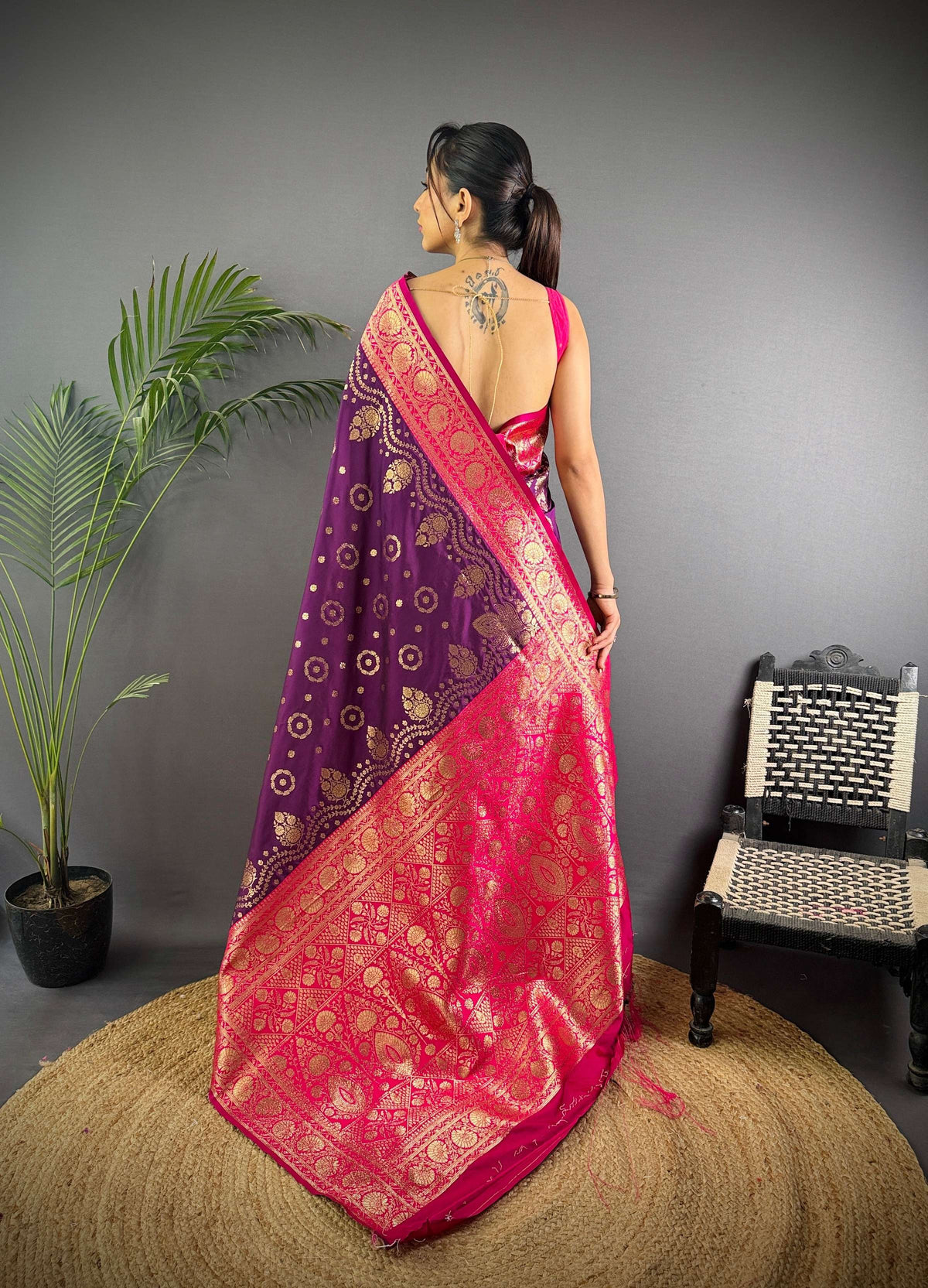 Sonakshi Women's Jamli Banarasi Silk Zari Weaving Swadesiicart with Blouse