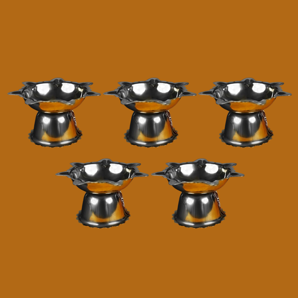 Sri Rudra Steel Diya Small (SR 01524) | Swadesiicart