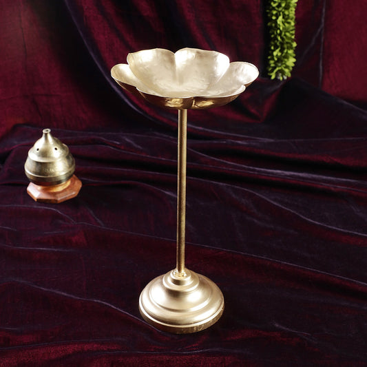 Sri Rudra Metal Taj Urli M5 (SR 03282) | Swadesiicart