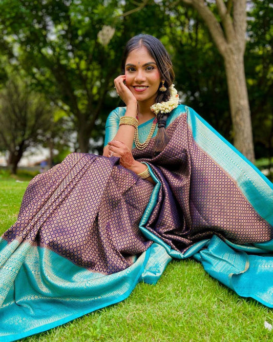 Vamika Weaving Banarasi Jacquard Purple Kanjivaram Saree | Swadesiicart