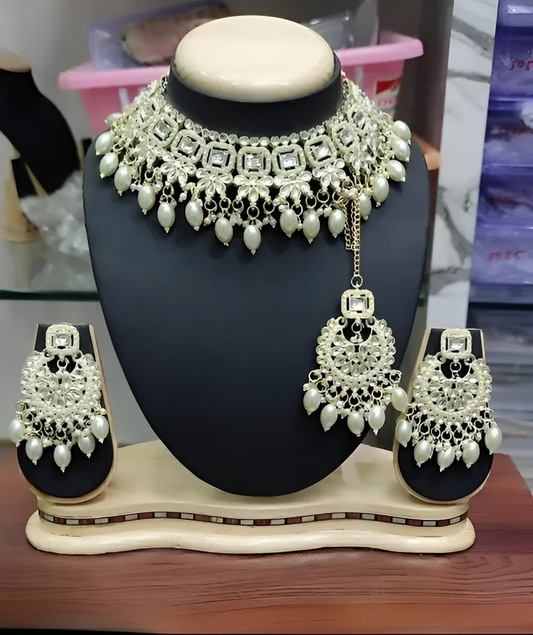 Jewel City Elegant Kundan Pearl Choker Necklace Set - Traditional Indian Bridal Jewelry with Earrings & Maang Tikka | Swadesiicart