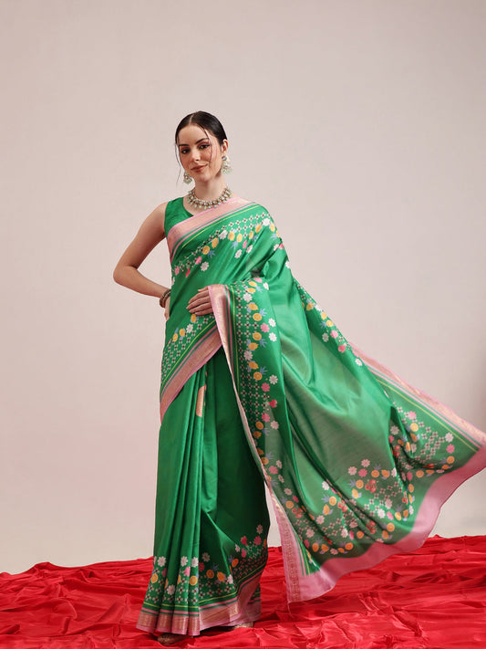 Hiral Fashion Green Banarasi Art Silk Abstract Digital Printed Saree | Swadesiicart