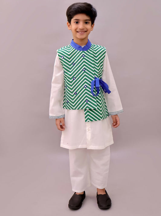 Lil Drama Shor-Gul White Kurta Pyjama with Green Jacket Set For Boys | Swadesiicart