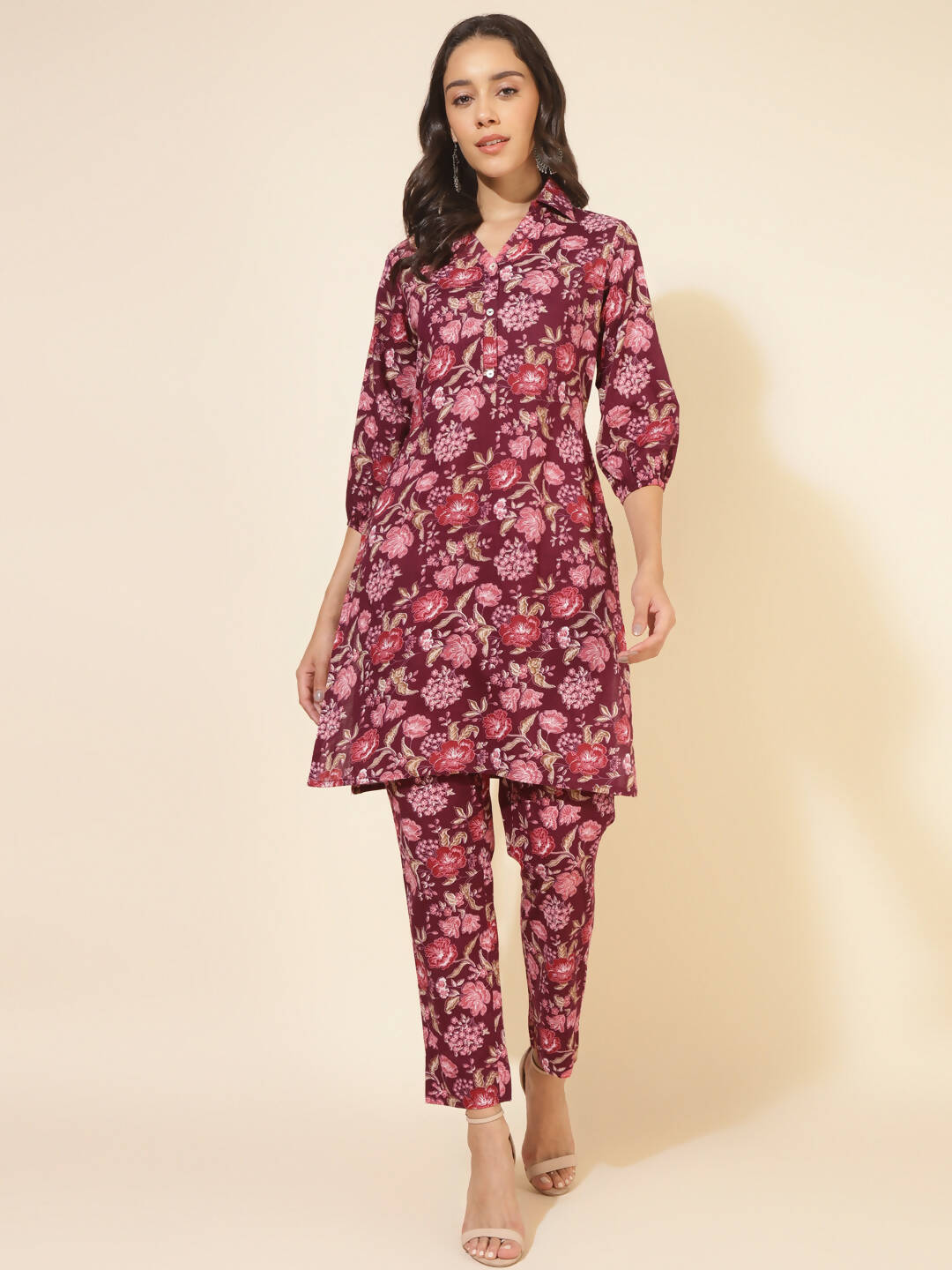 Janasya Women's Purple Cotton Floral Printed Casual Straight Kurta Set | Swadesiicart