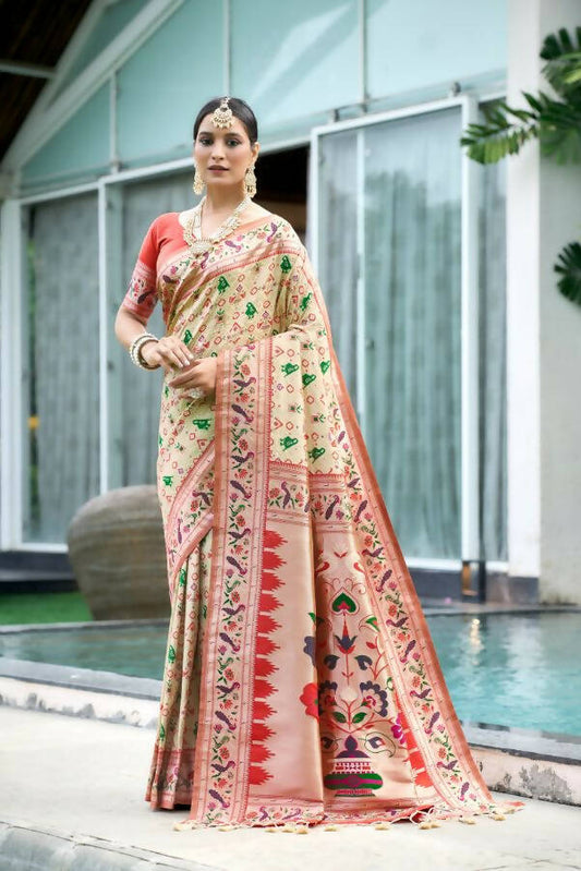 Vishnu Weaves Women's White Paithani Patola Silk Zari Woven Saree with Unstitched Blouse - Swadesiicart