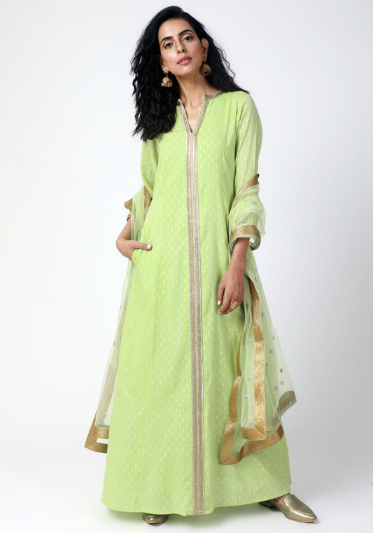 trueBrowns Green Lace Kurta-Pant-Dupatta | Swadesiicart