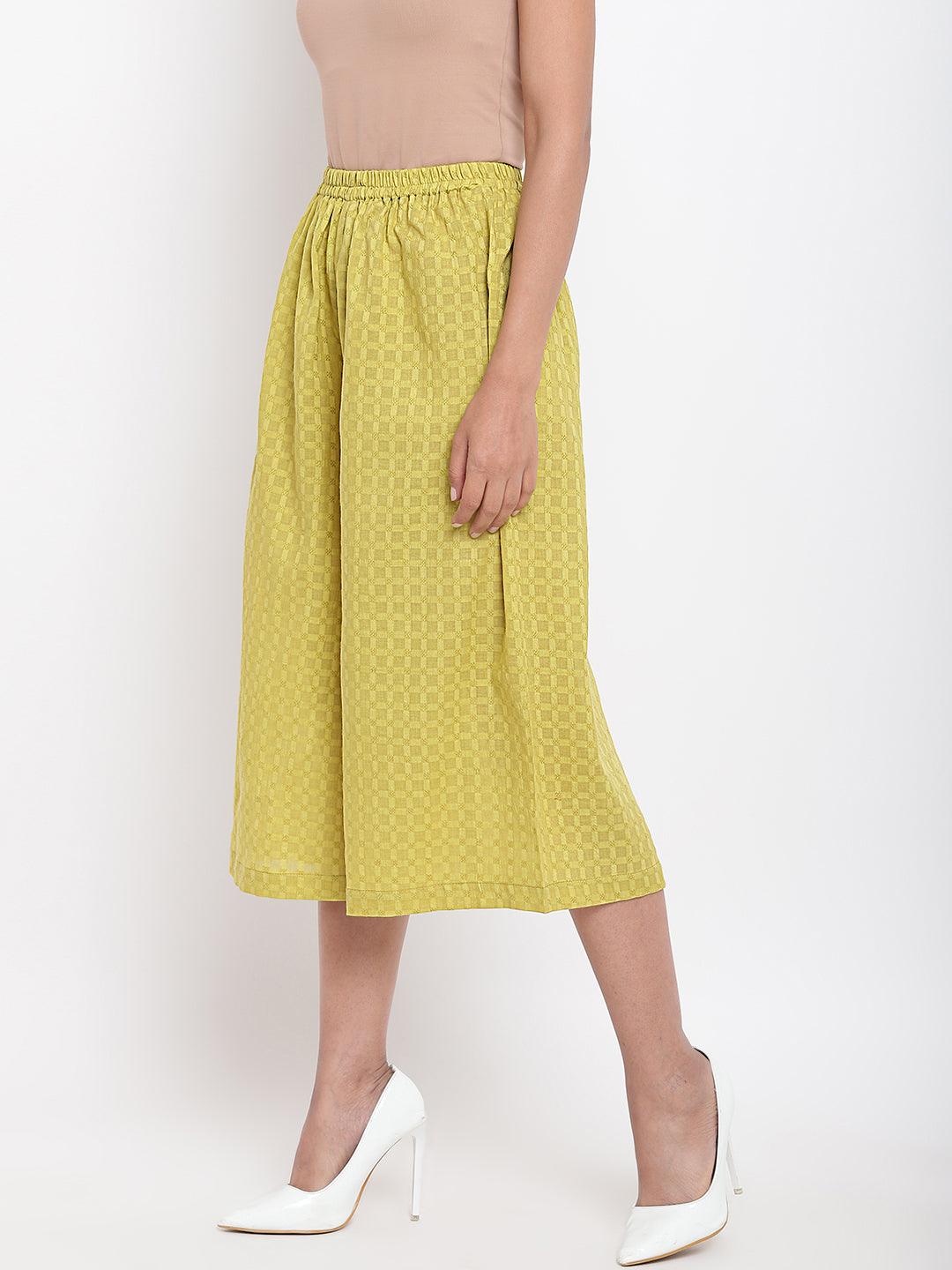 trueBrowns Green Cotton Pant | Swadesiicart