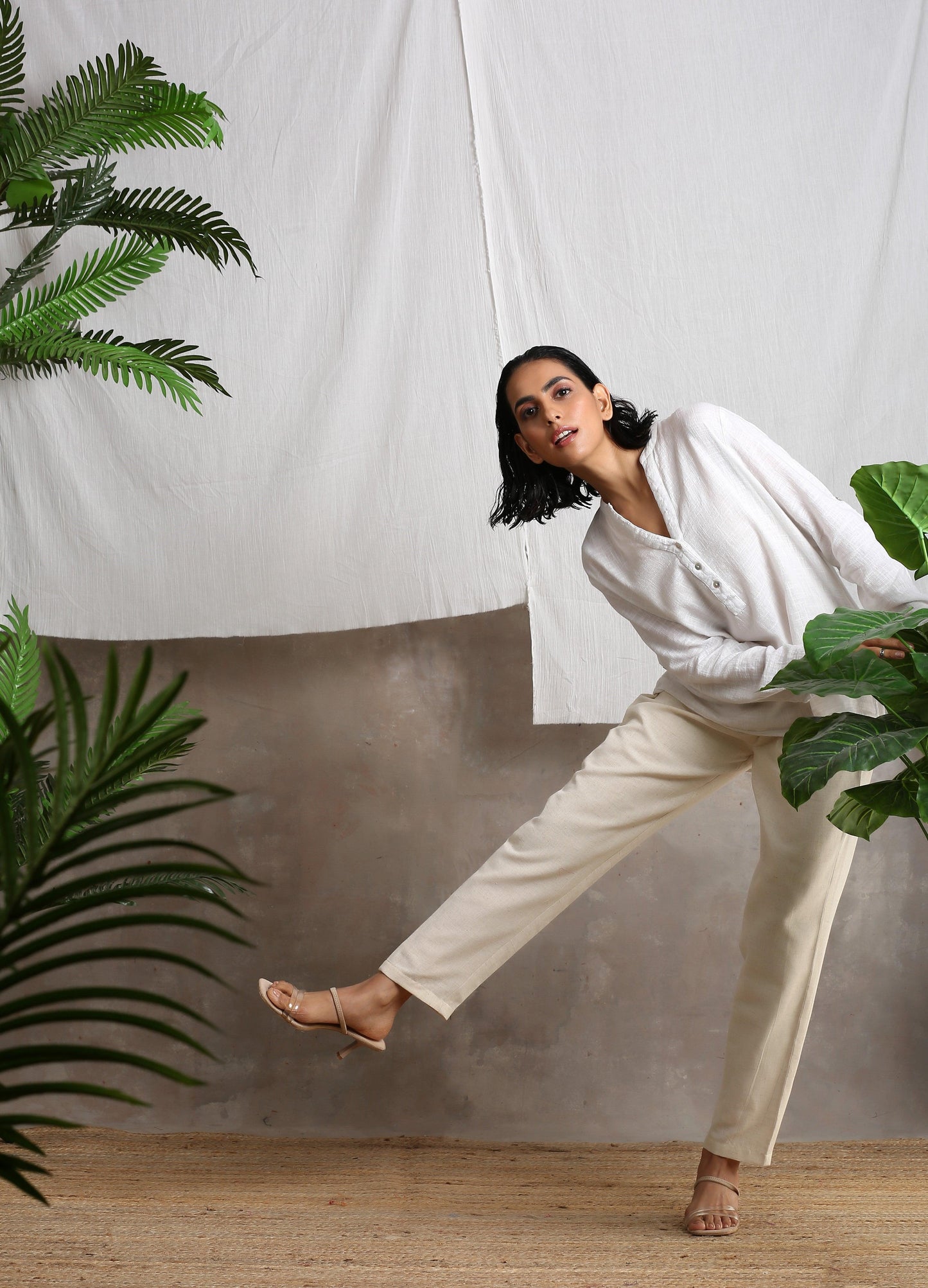 trueBrowns Beige Pure Cotton Pant | Swadesiicart
