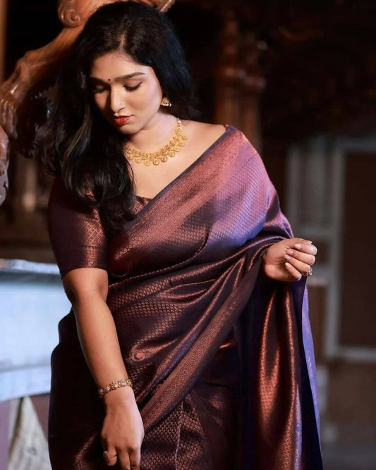 DEIANA'S Beautiful Designer Golden zari Soft Lichi Silk Saree - Purple - Swadesiicart