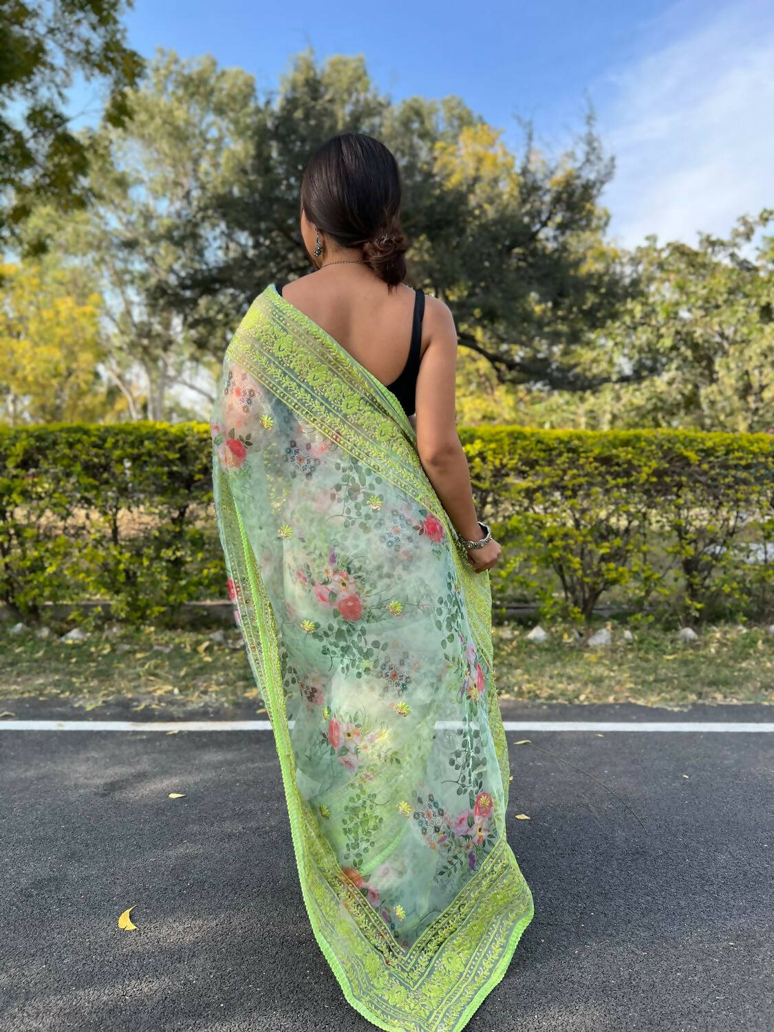 Vamsee Green Organza Saree - Swadesiicart