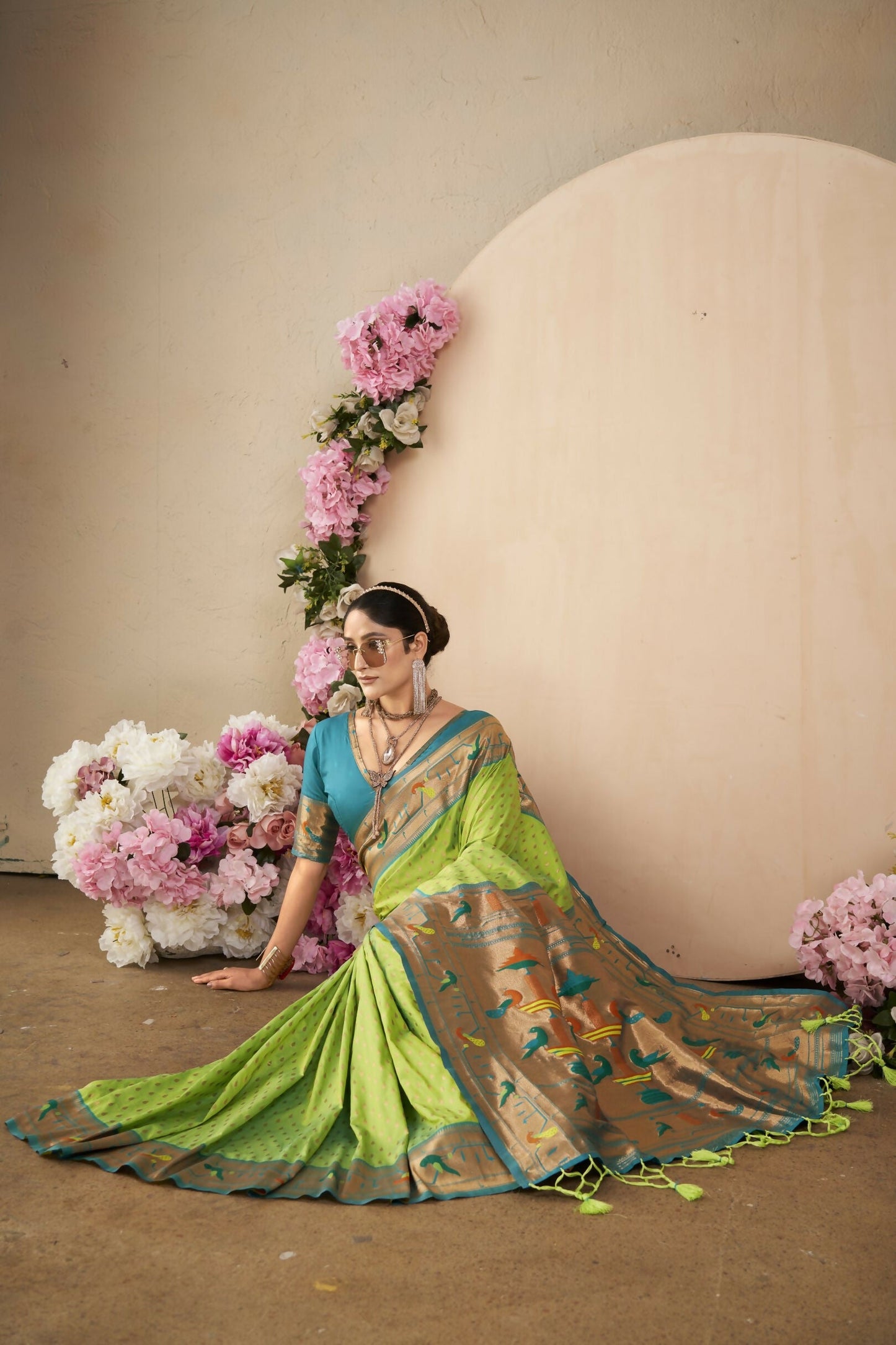 Vishnu Weaves Women's Pista Paithani Silk Saree with Blouse - Swadesiicart