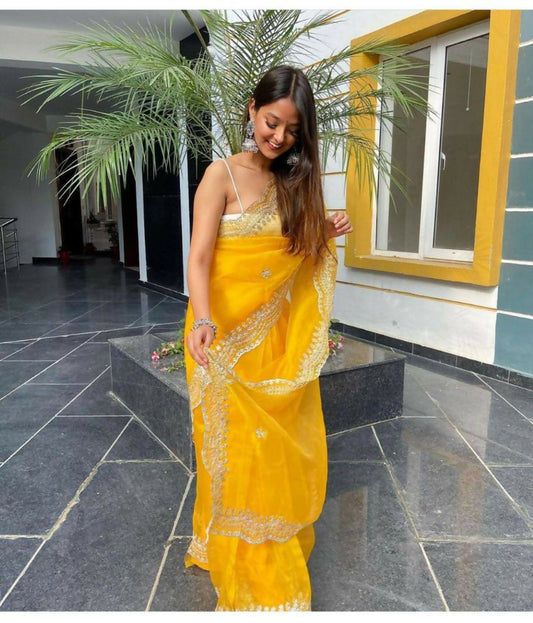 Vamsee Shirovastra Yellow Organza Saree - Swadesiicart
