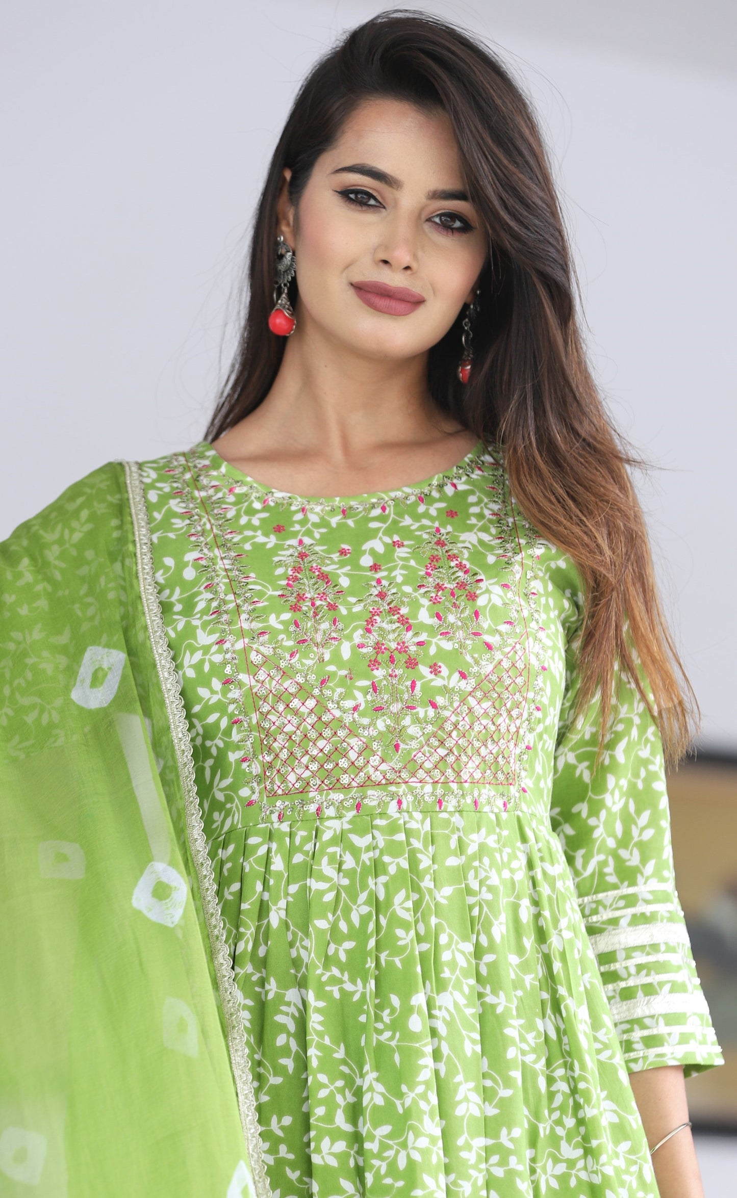 VOJ Women's Mint Rayon Embroidered Kurta Pant & Dupatta Set (Naira Cut) | Swadesiicart