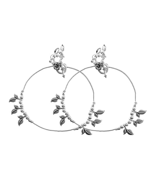 VOJ Set of 2 Silver Toned Leaf Designed Handcrafted Anklet - Swadesiicart