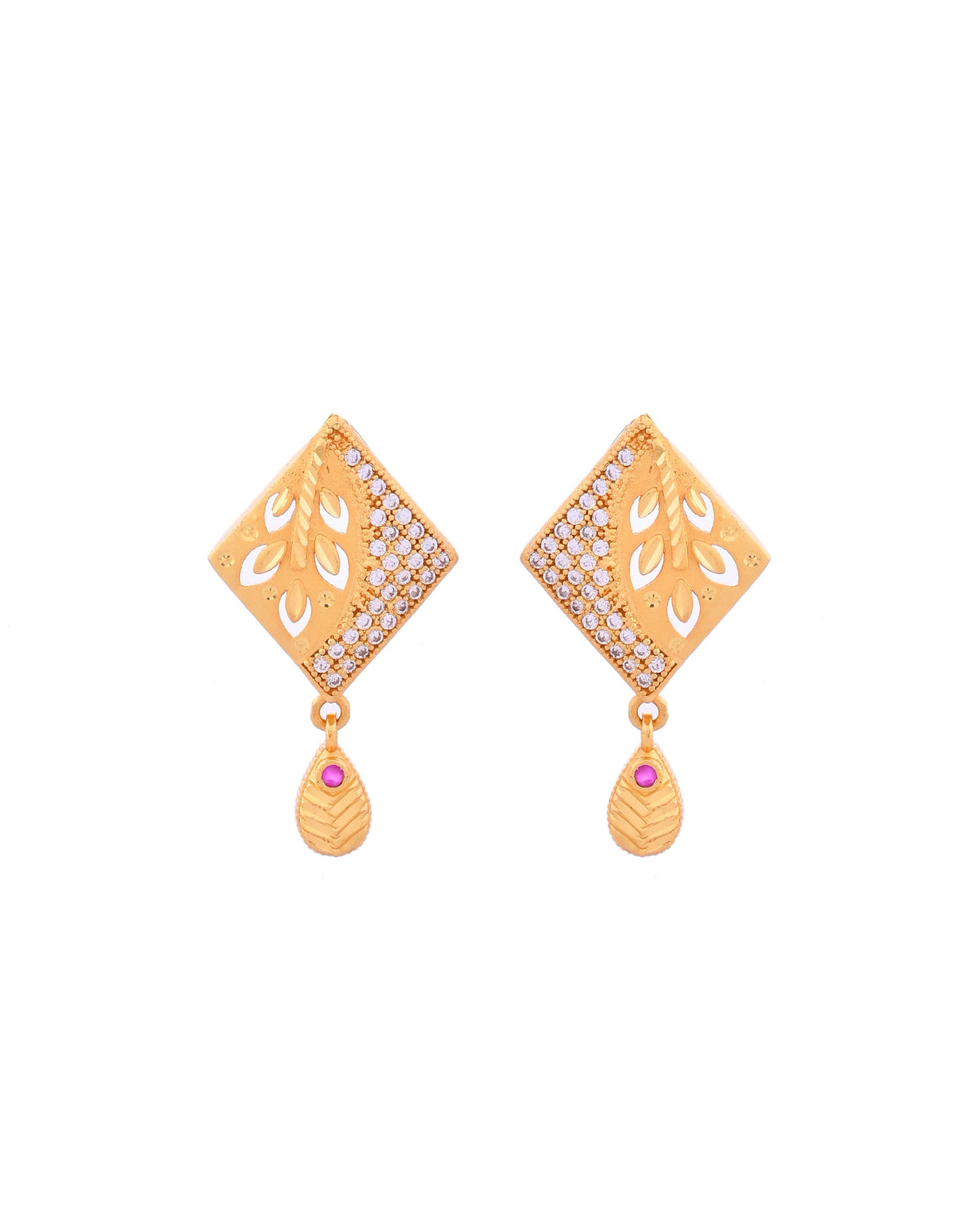 VOJ Gold-Polished Geomatrical AD Stone Studded Chain Set