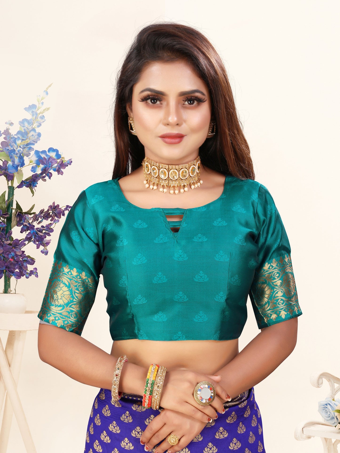 Vedant Vastram Litchi Silk Designer Banarasi Saree - Violate | Swadesiicart