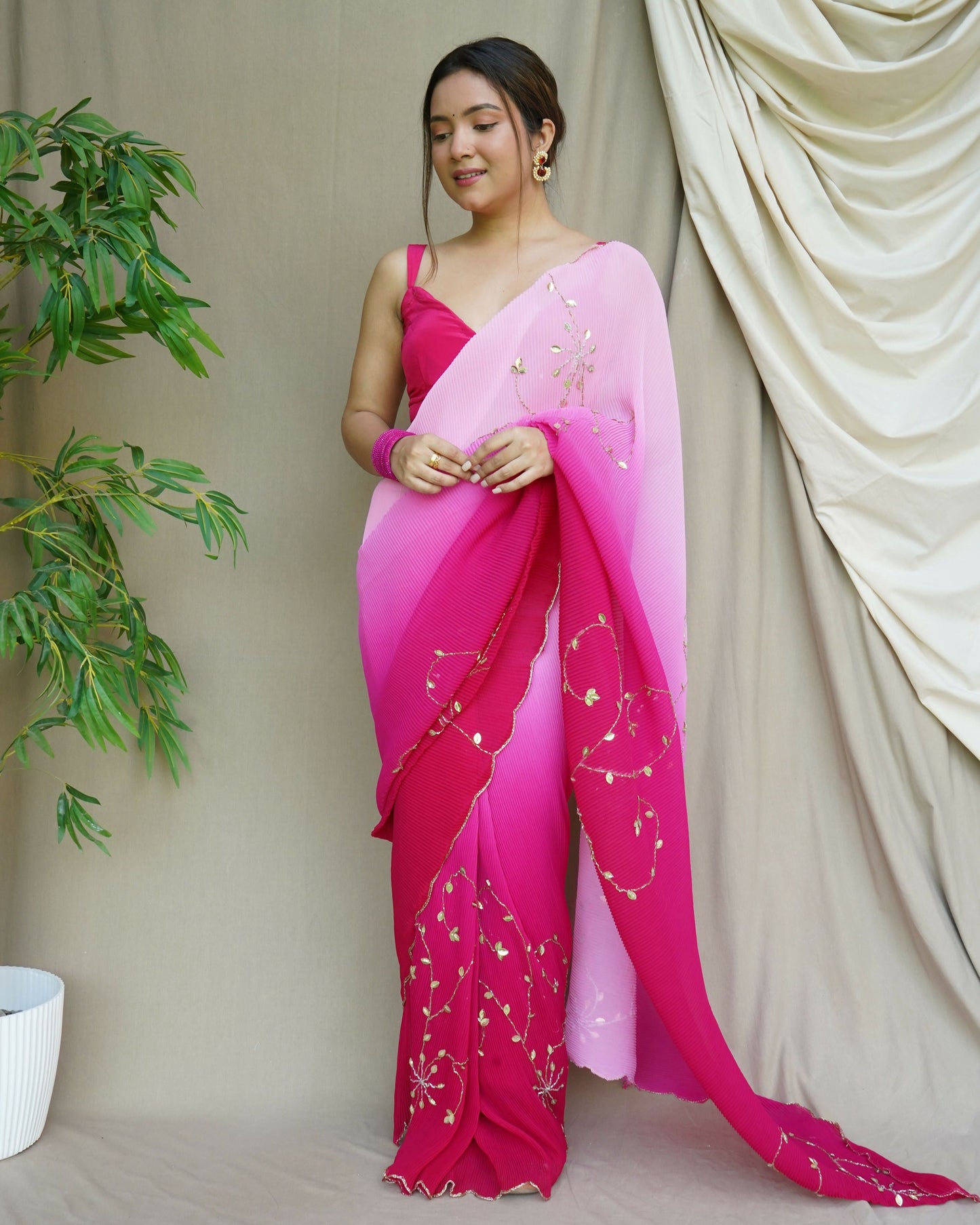 Vamsee Antara Pink Georgette Saree - Swadesiicart