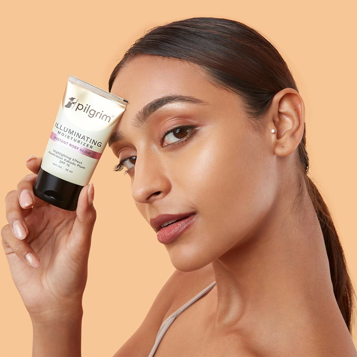 Pilgrim Illuminating Moisturizer For Instant Rosy Glow & SPF 15 with Australian Kakadu Plum - Swadesiicart