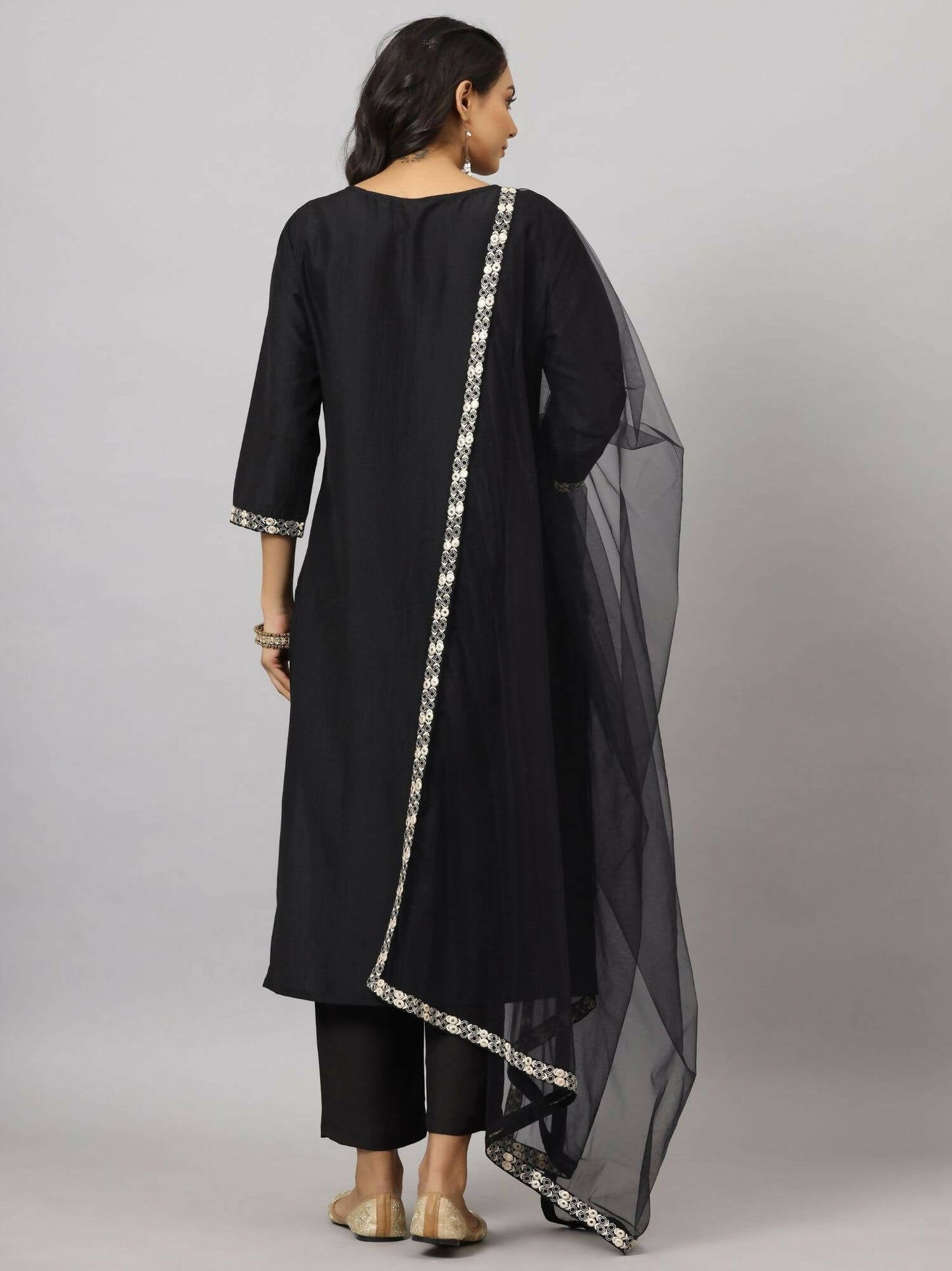 Juniper Women's Black Chinnon Solid Embroidered Kurta Set | Swadesiicart