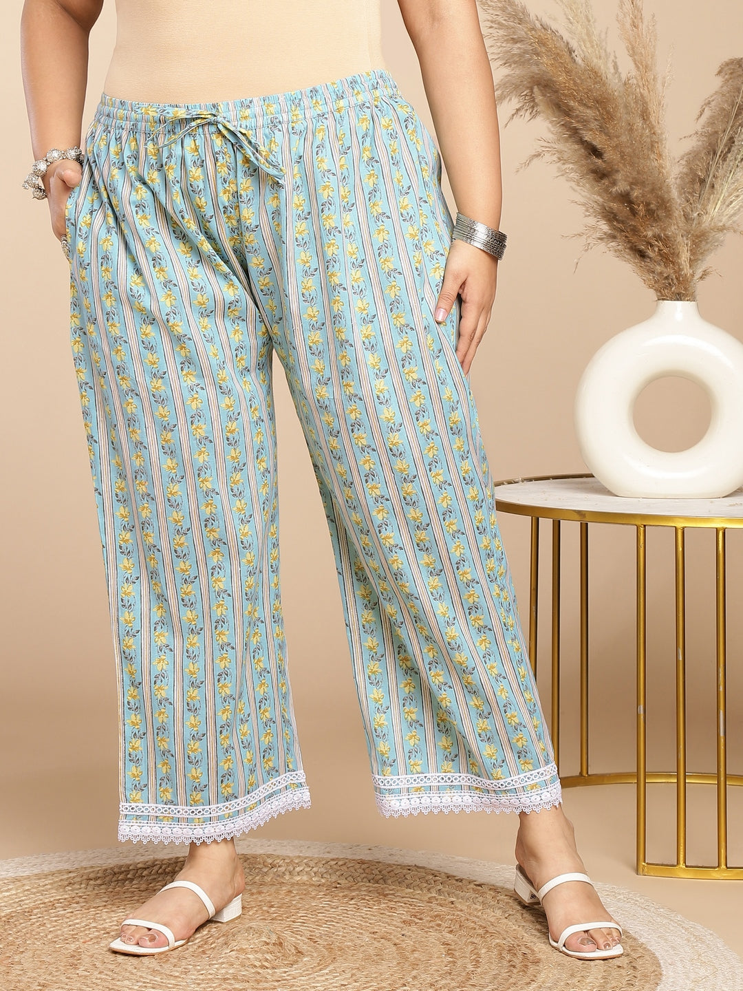 Janasya Regular Cotton Cambric Light Blue Floral Notch Neck Kurta Set | Swadesiicart