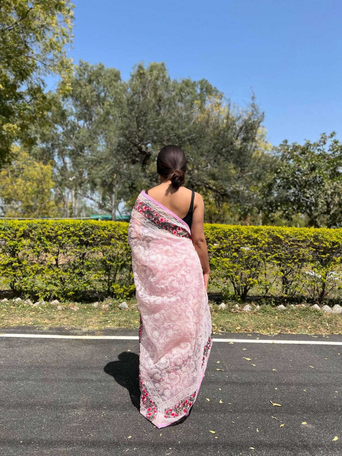 Vamsee Pink Organza Saree - Swadesiicart