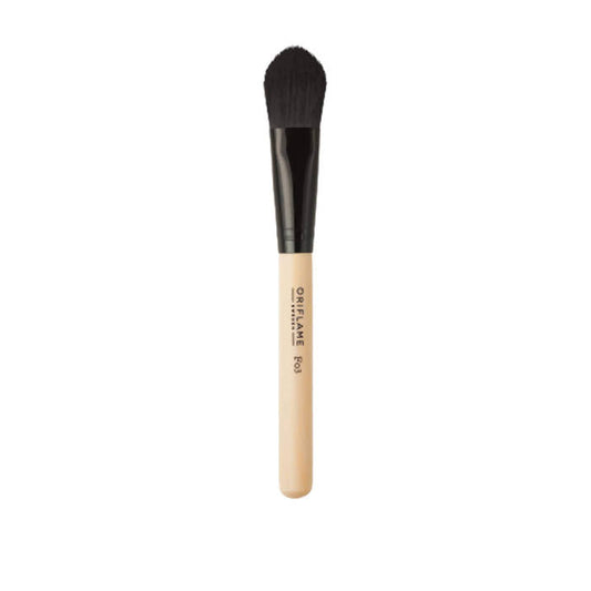 Oriflame Precision Foundation Brush - Swadesiicart