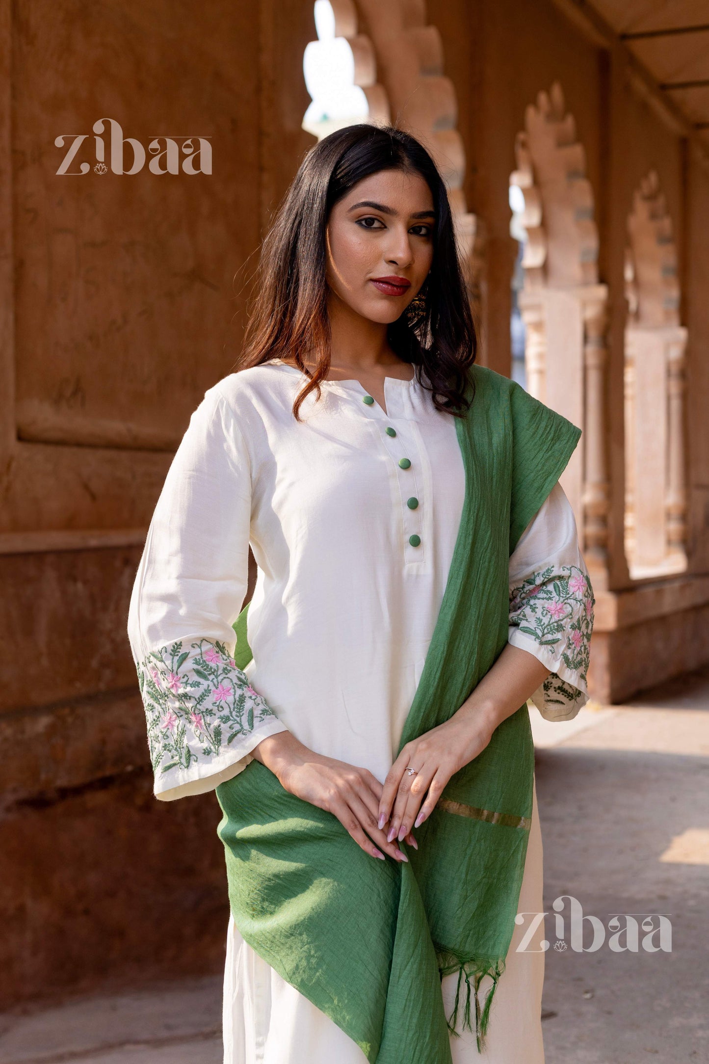 Zibaa Ivory Pure Muslin Chikankari Kurta Set with Mul Dupatta | Swadesiicart