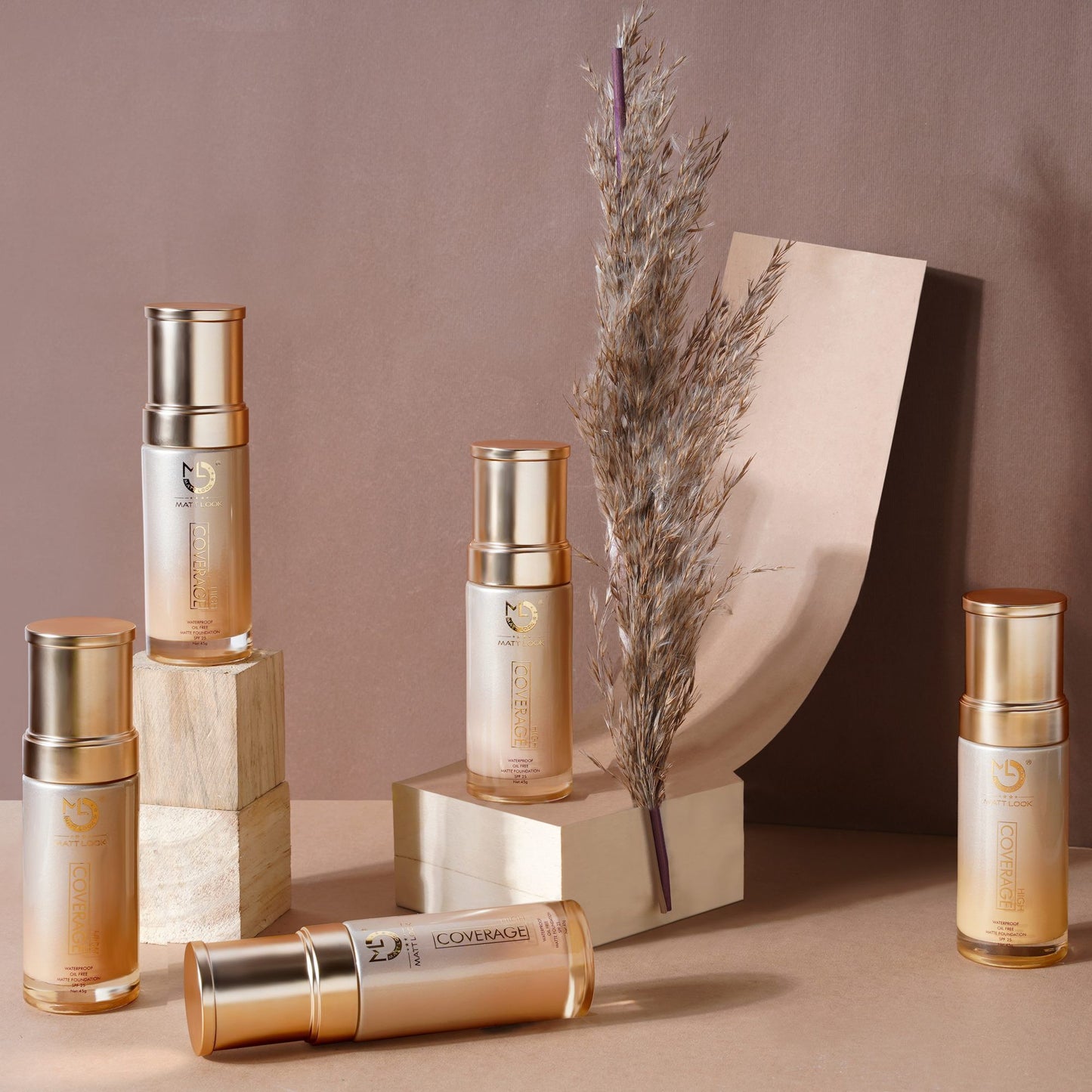 Matt Look High Coverage Waterproof Oil Free Matte SPF 25 Foundation - Light - Swadesiicart