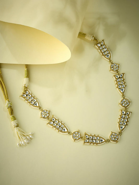 Nuyug 22K Gold-Plated Kundan & Pearls Studded Matha Patti with Regal Motifs Head Jewellery | Swadesiicart