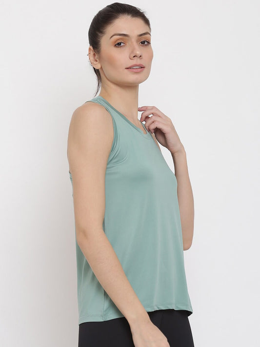 MKH Women Green Dri-FIT T-shirt - Swadesiicart