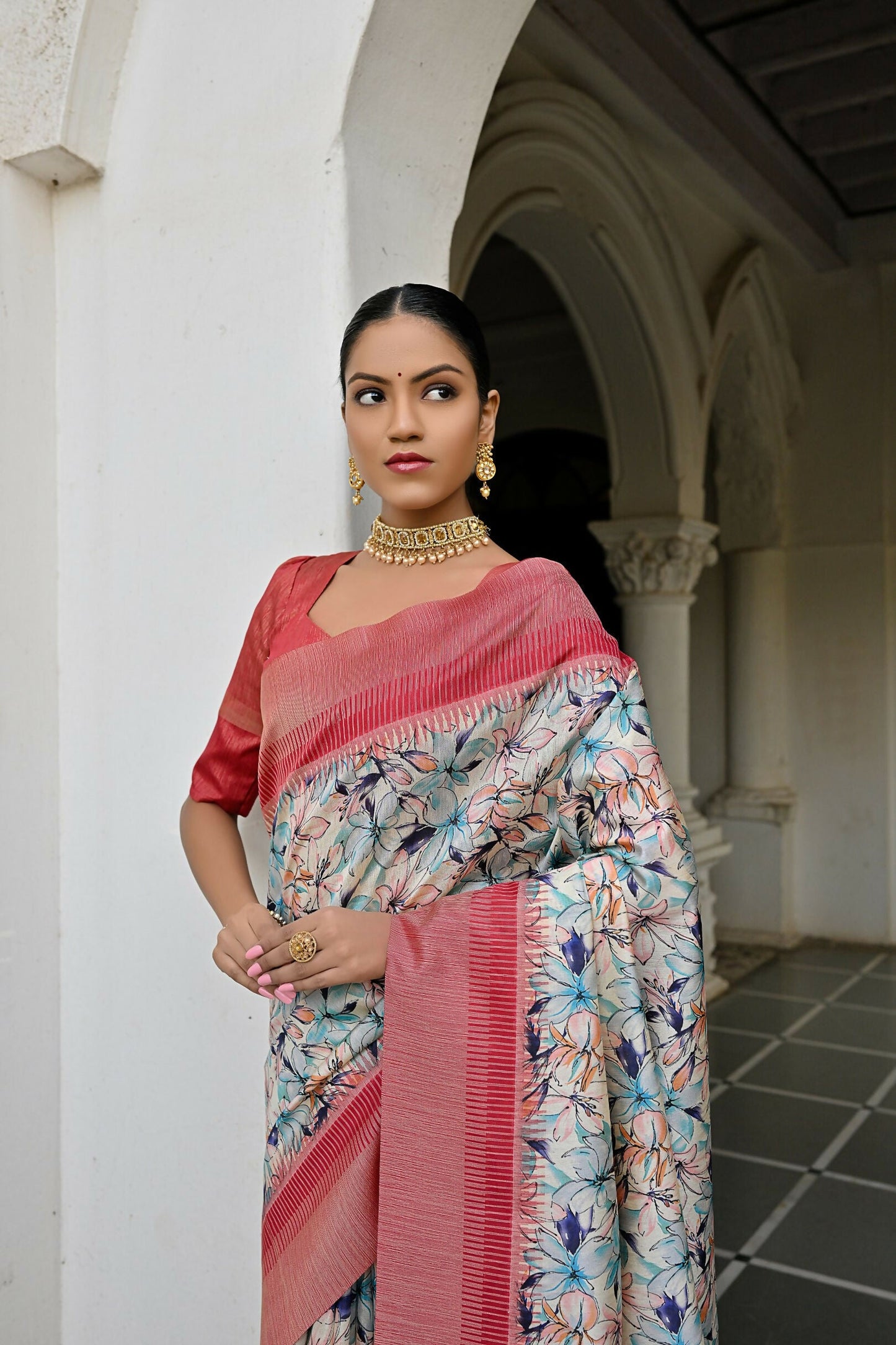 Vishnu Weaves Women's Blue Banarasi Silk Saree with Blouse - Swadesiicart