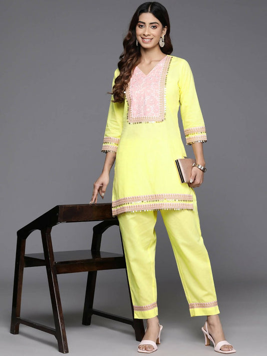 Ahalyaa Women's Traditional Wear Co-ods - Yellow | Swadesiicart