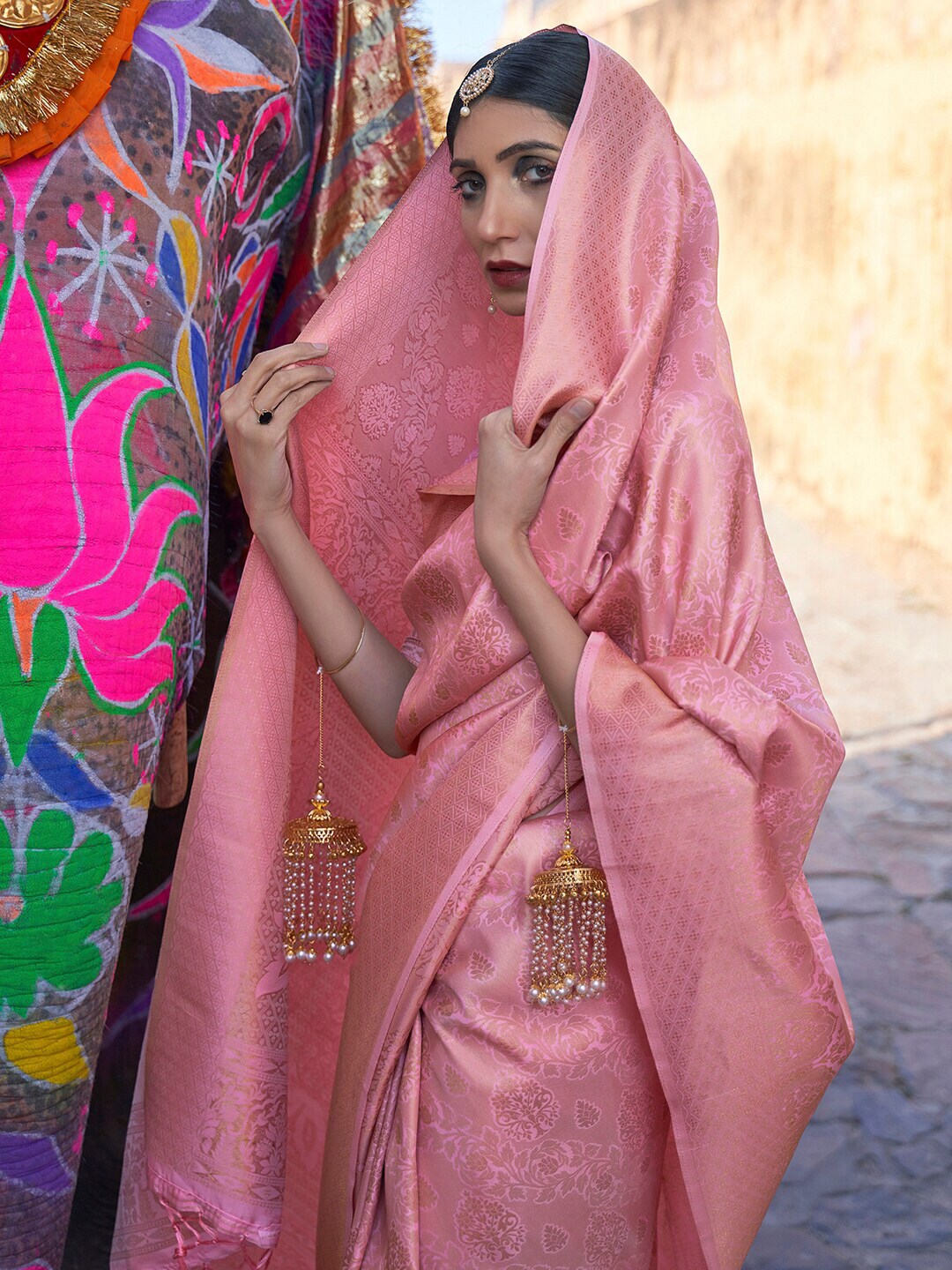 Mitera Pink & Gold-Toned Ethnic Motifs Zari Silk Blend Banarasi Saree | Swadesiicart