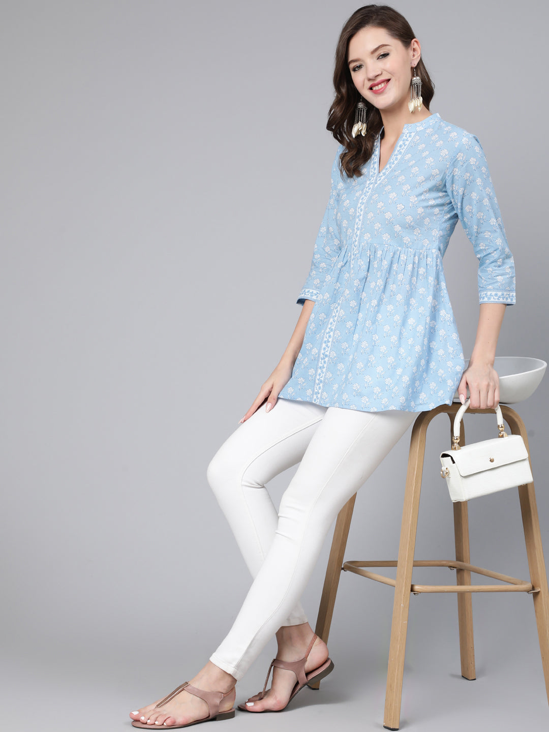 Antaran Light Blue Pure Cotton Printed Tunic - Swadesiicart