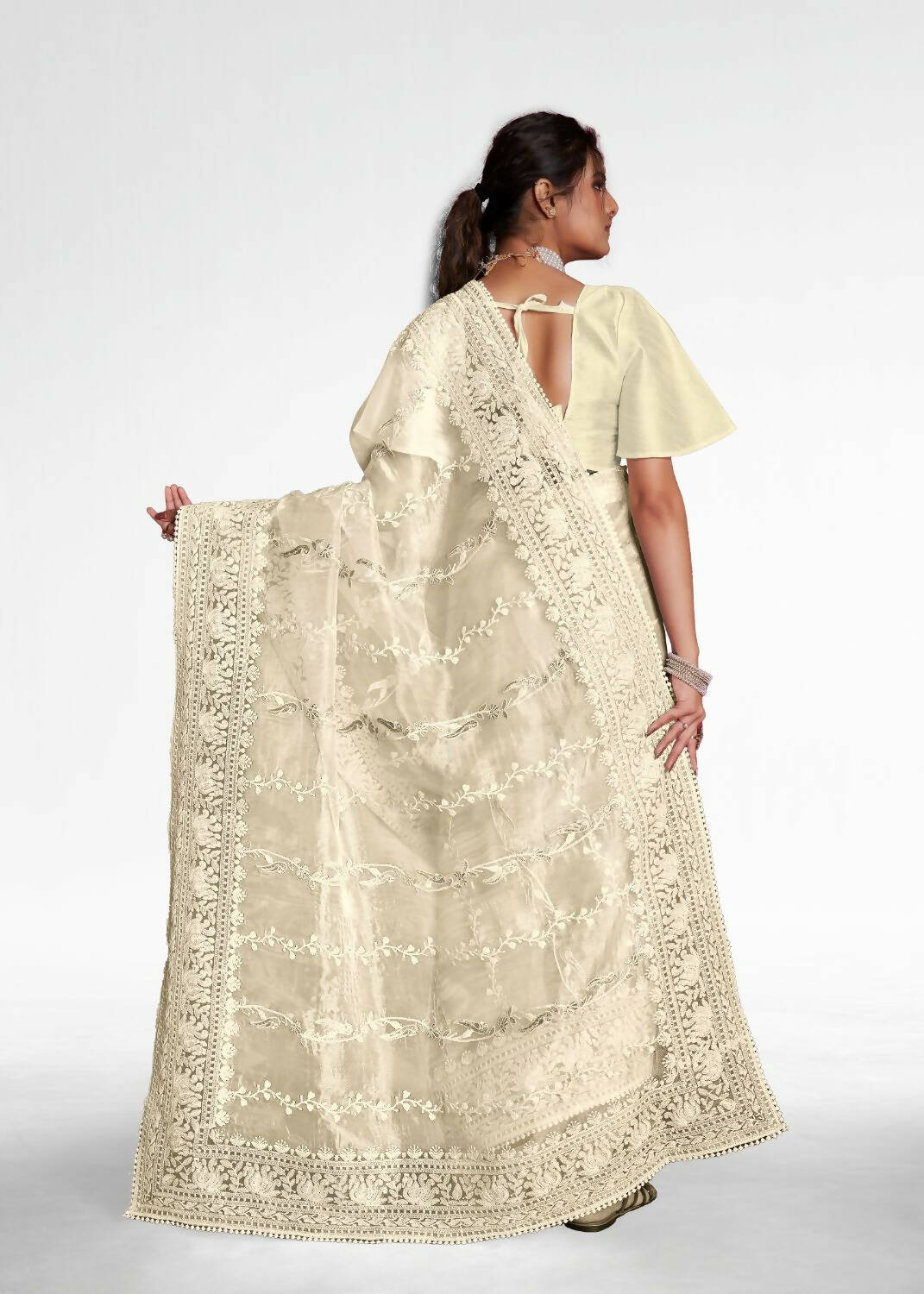 Vamsee White Organza Saree - Swadesiicart