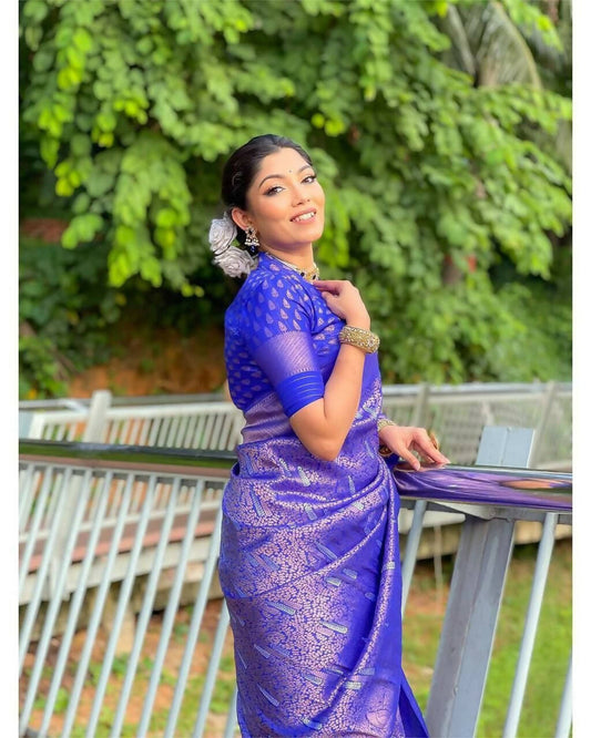 DEIANA'S Beautiful Designer Golden zari Soft Lichi Silk Saree - Royal Blue - Swadesiicart