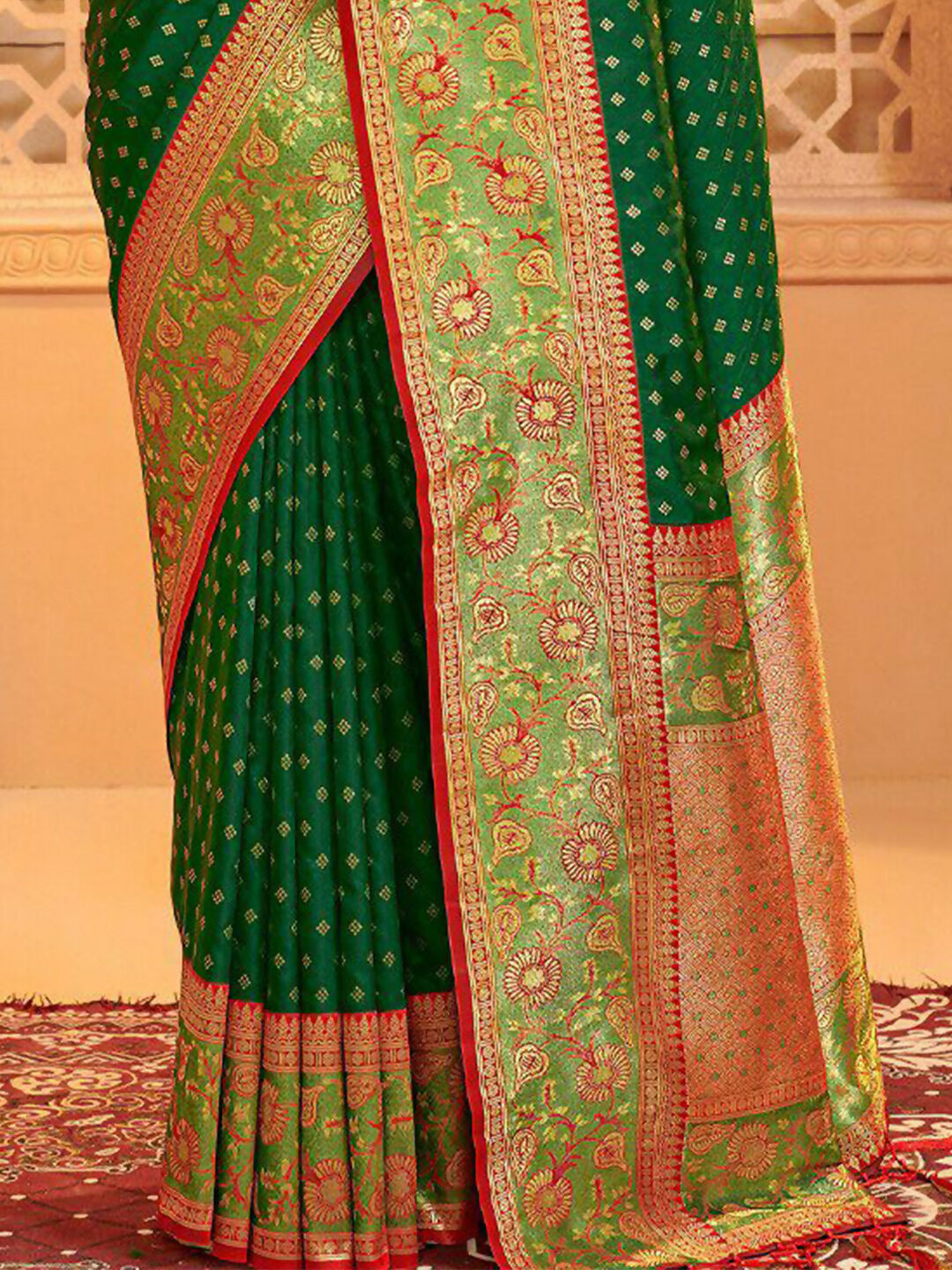 Shree Shyam Fashion Silk Blend Dark Green Saree