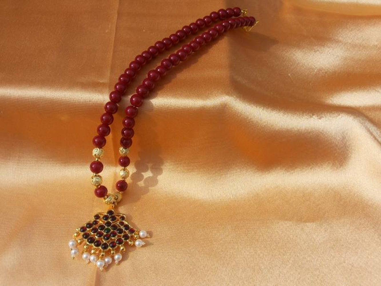 Red Necklace | Swadesiicart