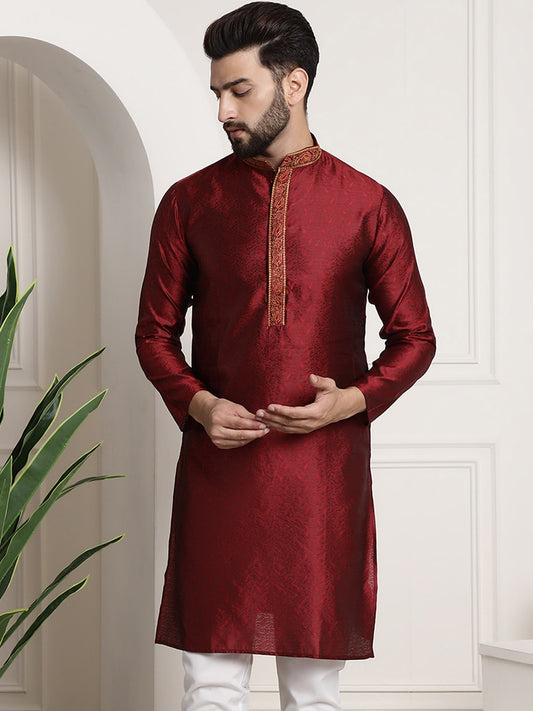 Sojanya Men Red Embroidered Straight Kurta | Swadesiicart