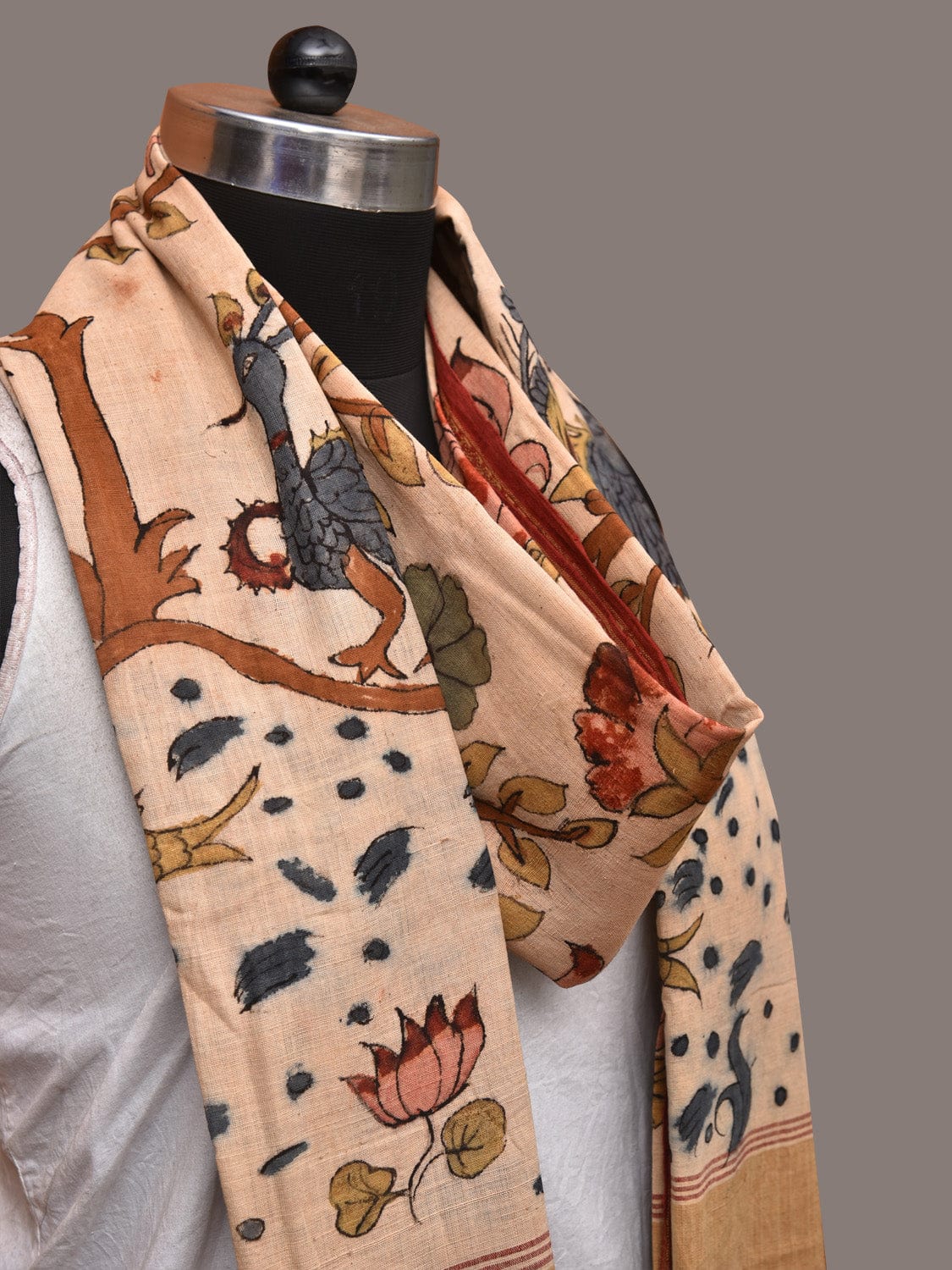 Cream Kalamkari Hand Painted Khadi Cotton Handloom Dupatta with Tree of Life Design - Global Threads | Swadesiicart