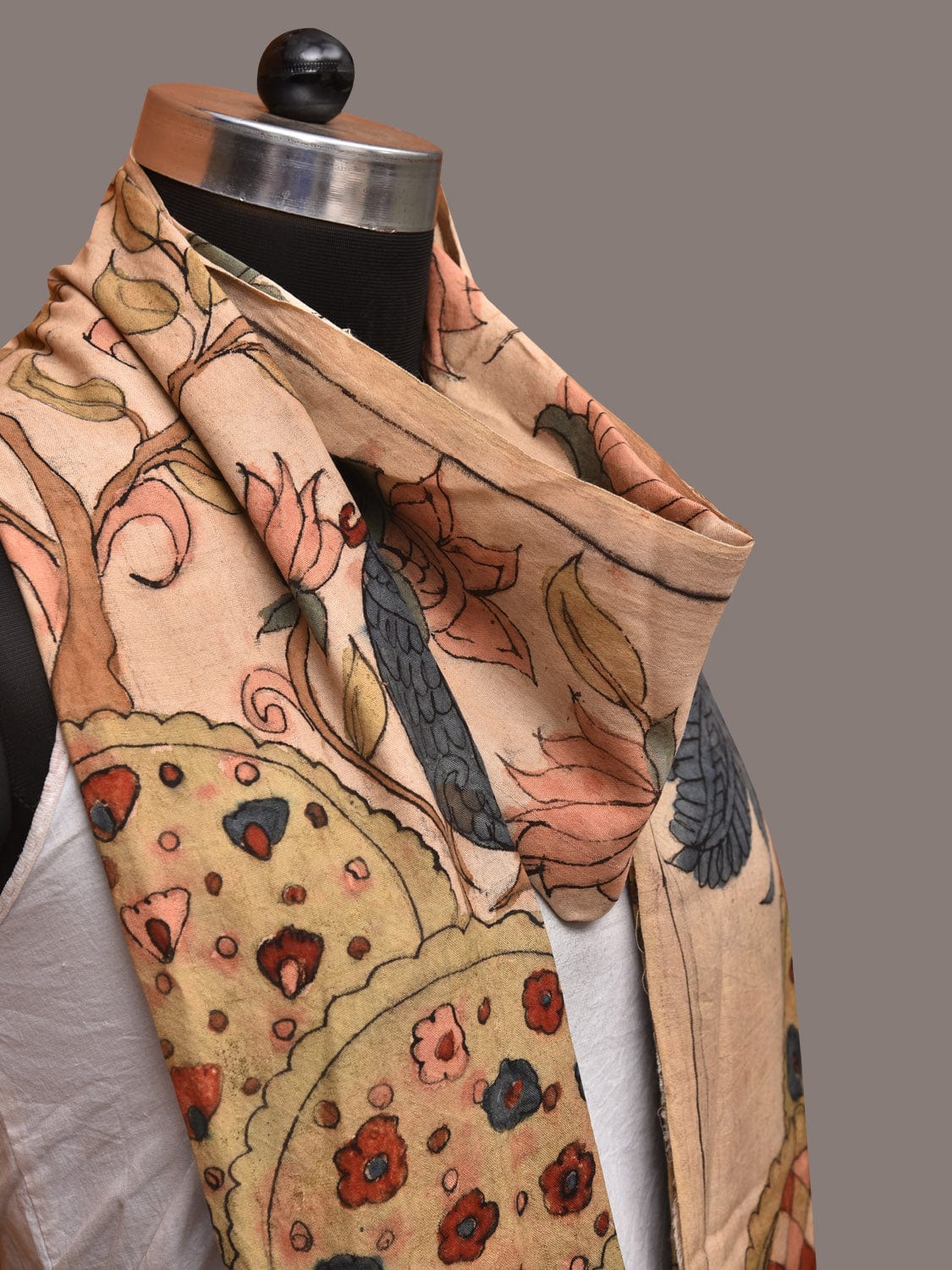 Cream Kalamkari Hand Painted Sico Stole with Tree of Life Design - Global Threads | Swadesiicart