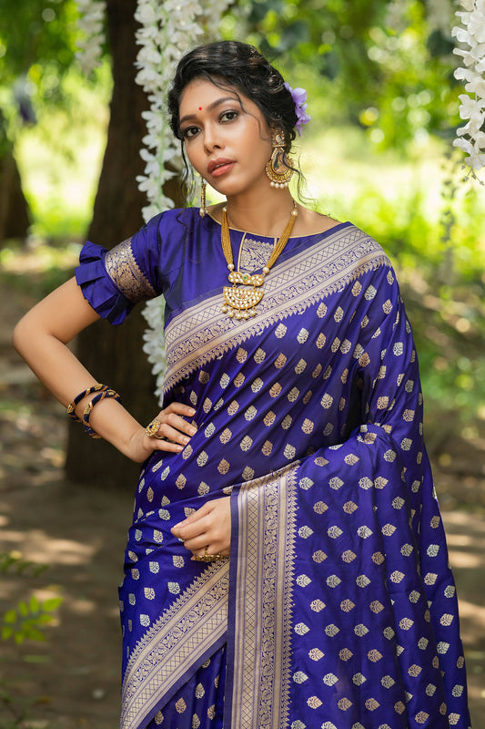 Vishnu Weaves Women's Royal Blue Banarasi Silk Zari Woven Saree with Unstitched Blouse - Swadesiicart