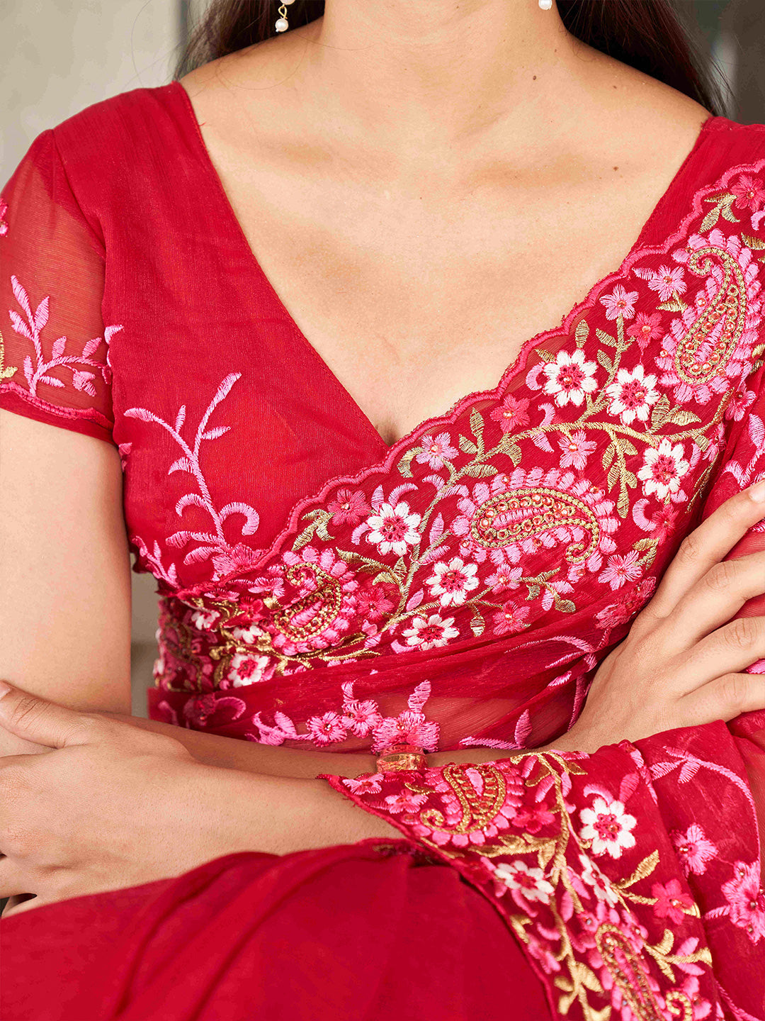 Tikhi Imli Floral Embroidered Chiffon Heavy Work Saree | Swadesiicart