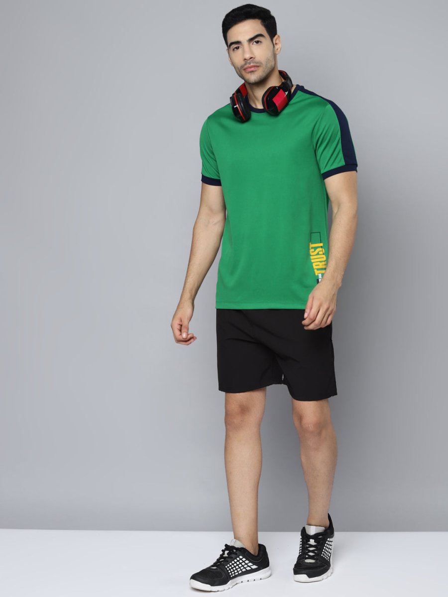 Alcis Men Green Printed Slim Fit T-shirt | Swadesiicart