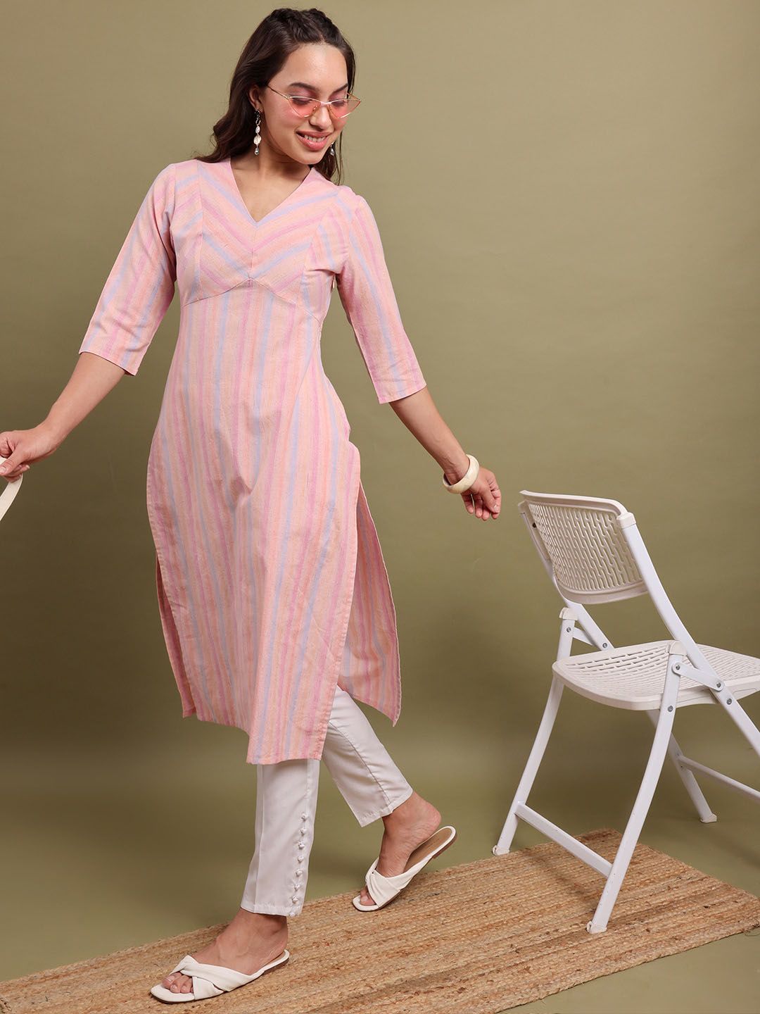 Vishudh Striped V-Neck Cotton Kurta - Swadesiicart