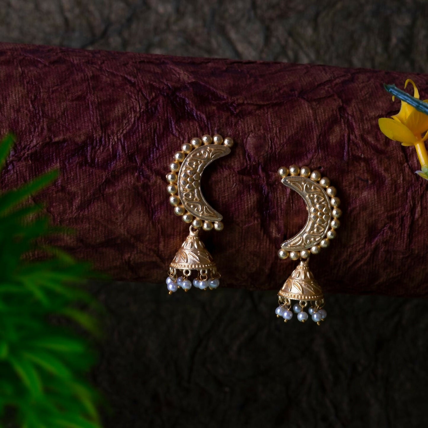 Joban Fashion Women Matte Gold Brass Earrings | Swadesiicart