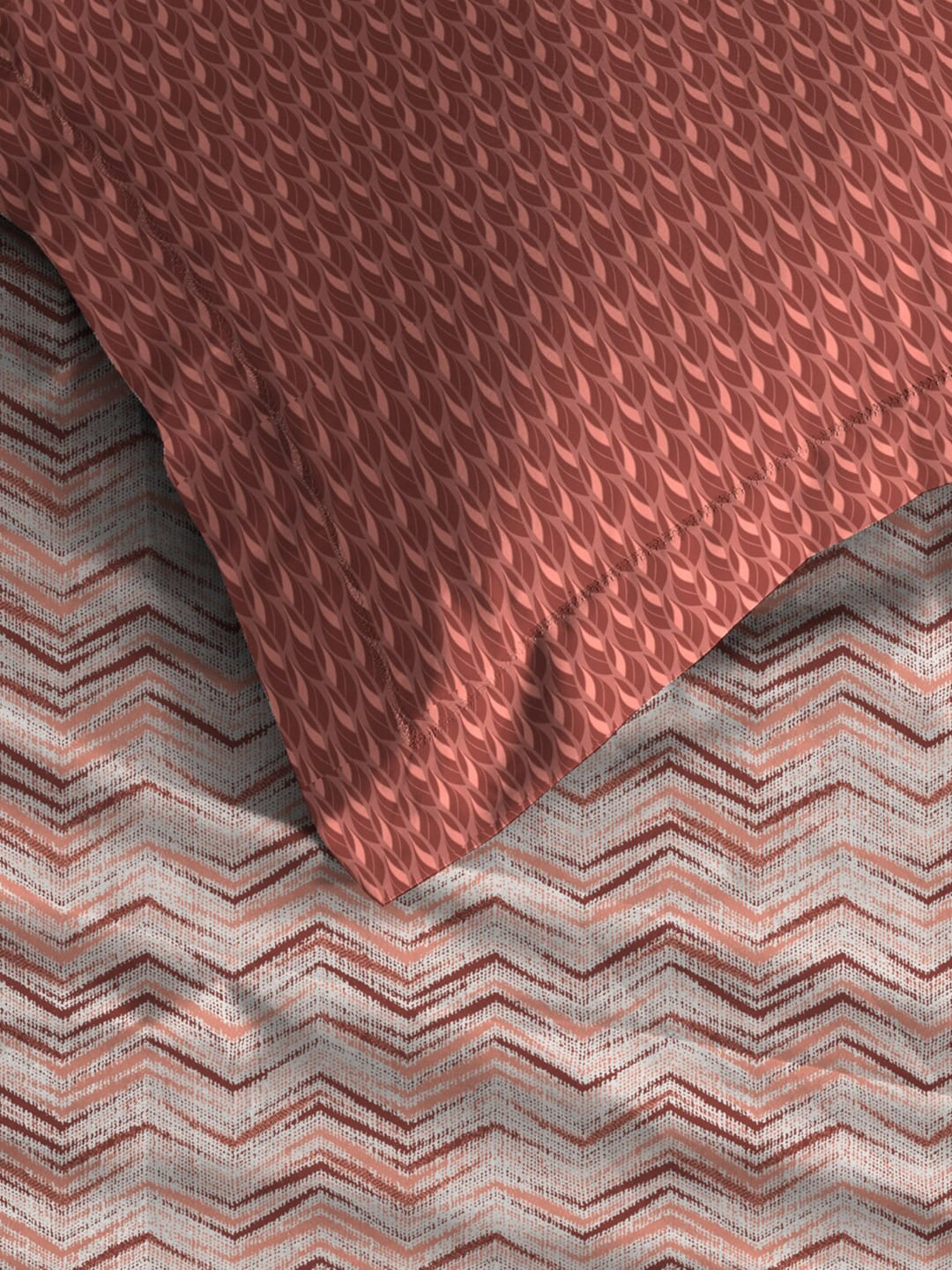 MYTRIDENT Peach Maroon Geometric Pure Cotton 144 TC Queen Bedsheet Pillow Covers - Swadesiicart