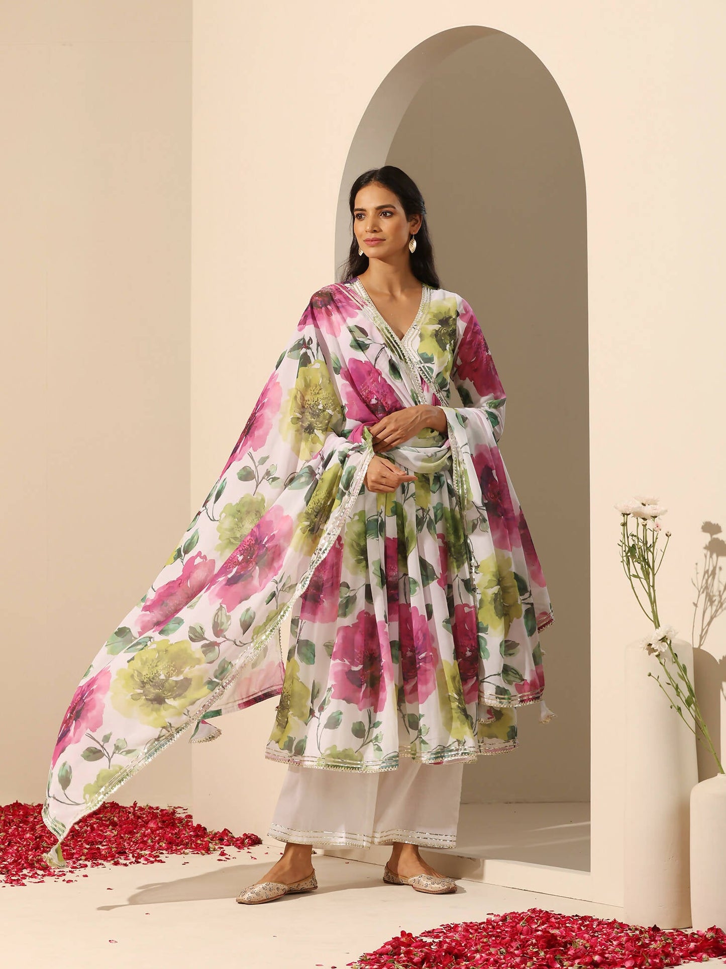Pomcha Jaipur White Gul Gulistan Anarkali Set | Swadesiicart