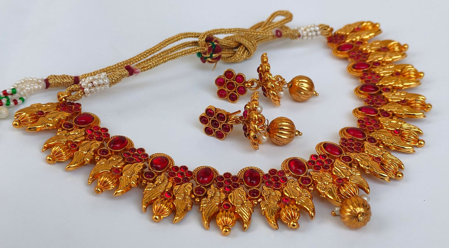 Kemp Peacock Pink Necklace Set - Swadesiicart